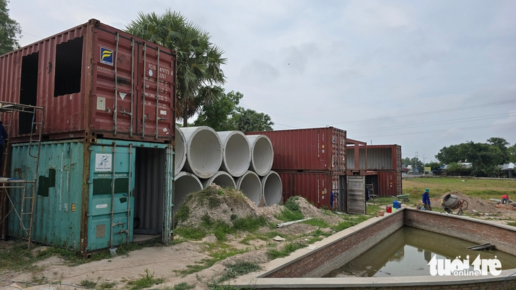 nhà úp ngược - Ảnh 4.