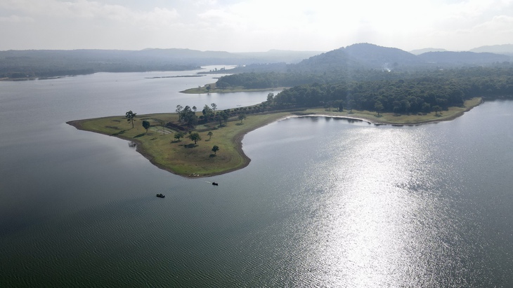 sân golf - Ảnh 1.