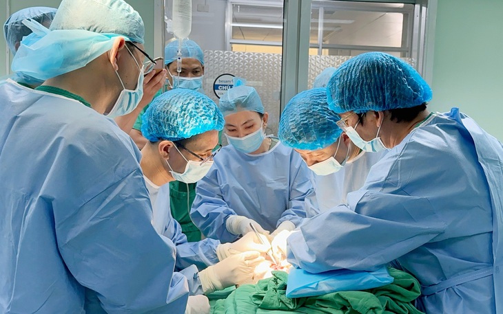 Bệnh viện tuyến dưới cần sớm 'mạnh' lên - Ảnh 4.