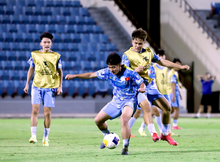 U17 Việt Nam hoàn tất khâu chuẩn bị đấu Hàn Quốc - Ảnh 1.