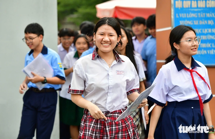thi tiếng Anh - Ảnh 12.