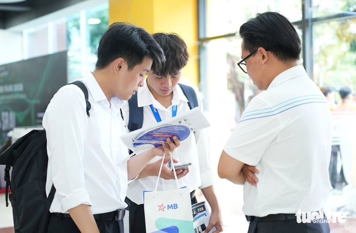 kinh tế - Ảnh 2.