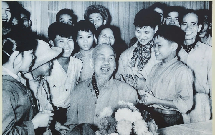 Chiếc túi mang cơm đi công tác của Bác Hồ và lời dặn 'phải trân trọng từng hạt gạo của dân' - Ảnh 9.