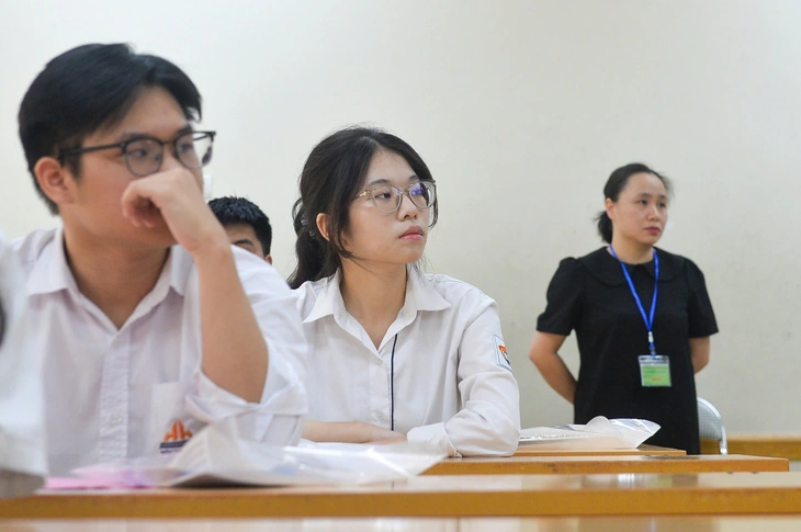 thi tốt nghiệp - Ảnh 26.
