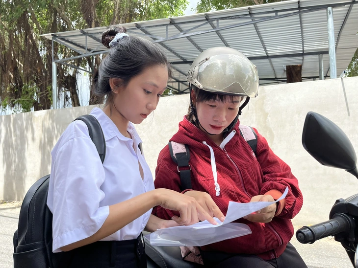 thi tốt nghiệp - Ảnh 11.