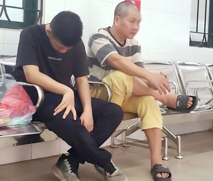 Hành trình cai nghiện game, mạng xã hội đầy khó khăn - Kỳ 1: Cậu bé ngủ gục ở bệnh viện - Ảnh 2. mạng xã hội - Ảnh 2.