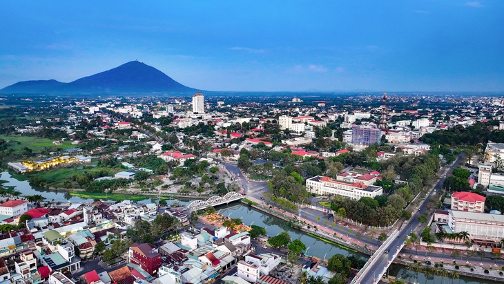 Quy hoạch đô thị Tân Ninh với núi Bà Đen thành trọng điểm du lịch Đông Nam Bộ - Ảnh 1.