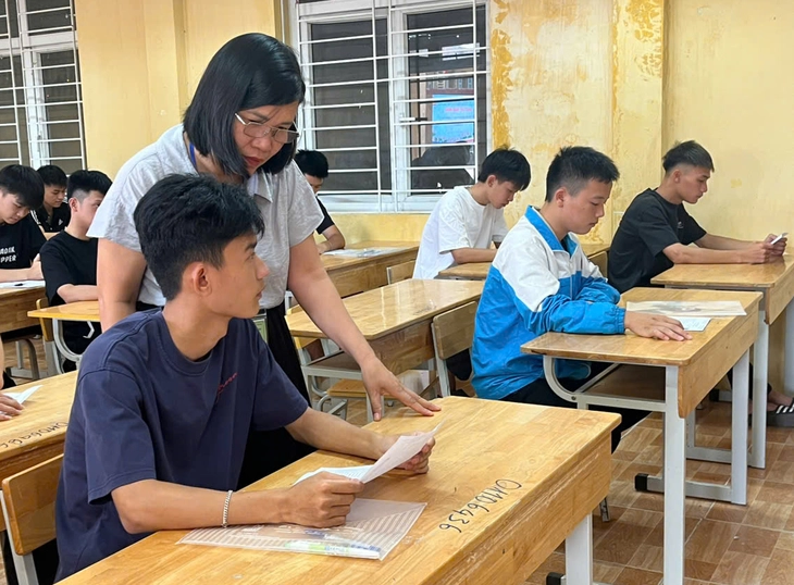 thi tốt nghiệp - Ảnh 10.