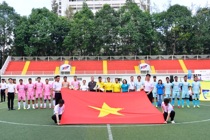 công nhân - Ảnh 3.