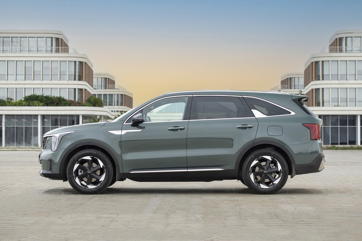 Kia Sorento - Ảnh 2.
