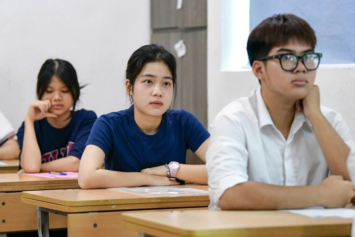 thi tốt nghiệp - Ảnh 24.