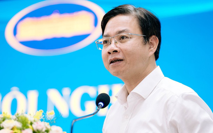 Lần đầu tiên, nhiều tổng lãnh sự rảo bước khắp trung tâm TP.HCM  - Ảnh 18.
