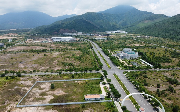 Đà Nẵng chấp nhận 3 dự án đầu tư hạ tầng khu thương mại tự do hơn 15.000 tỉ đồng - Ảnh 2.
