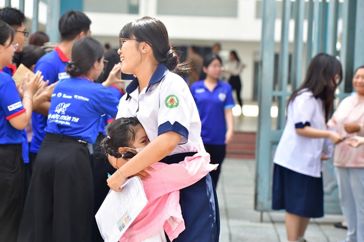 đề văn - Ảnh 15.
