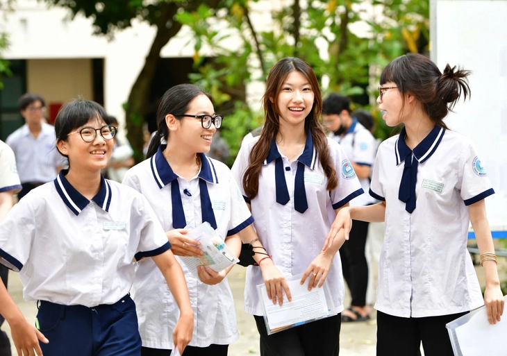 Thi tốt nghiệp THPT 2026: Chung tay hỗ trợ, giúp sức thí sinh - Ảnh 3. Thi tốt nghiệp THPT - Ảnh 3.