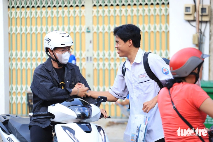 thi tốt nghiệp - Ảnh 3.