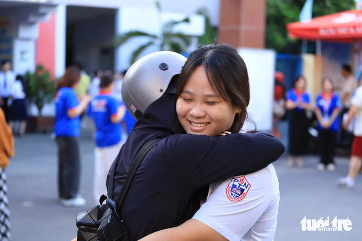 ‘Bình tĩnh thi nha con, không có gì phải áp lực’ - Ảnh 4.