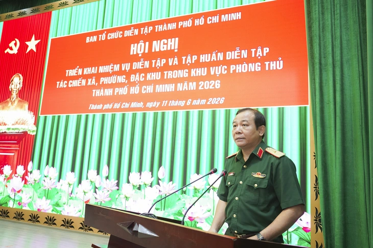TP.HCM triển khai nhiệm vụ và tập huấn diễn tập tác chiến khu vực phòng thủ năm 2026 - Ảnh 1.