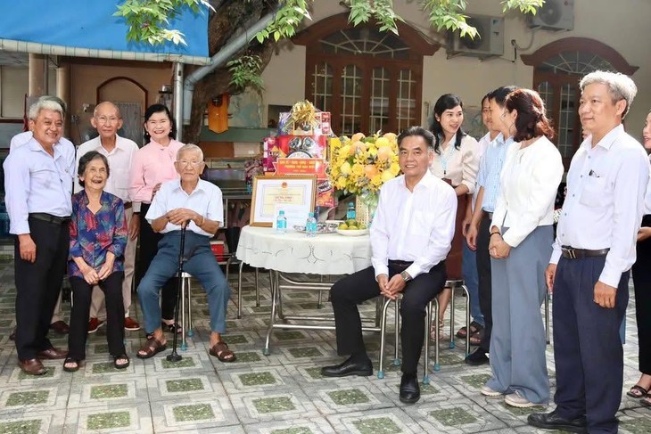 chúc thọ - Ảnh 2.