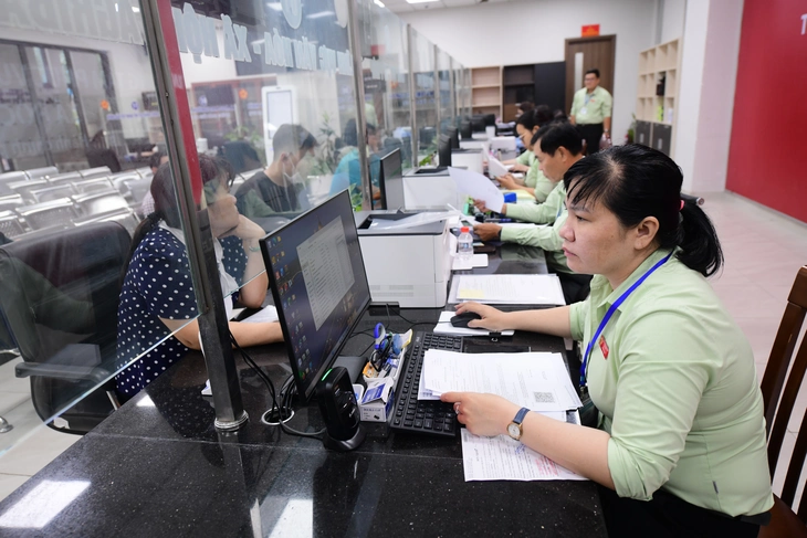 Bộ Nội vụ hướng dẫn 'gỡ nút thắt' nhân sự cấp xã - Ảnh 1. Bộ Nội vụ - Ảnh 1.