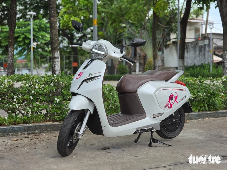 VinFast Klara S - Ảnh 1.