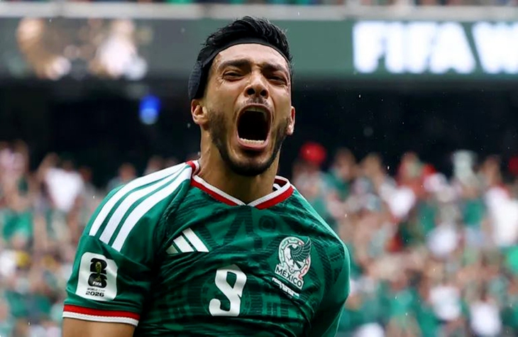 Câu chuyện đẹp của Raul Jimenez - Ảnh 1. Raul Jimenez - Ảnh 1.
