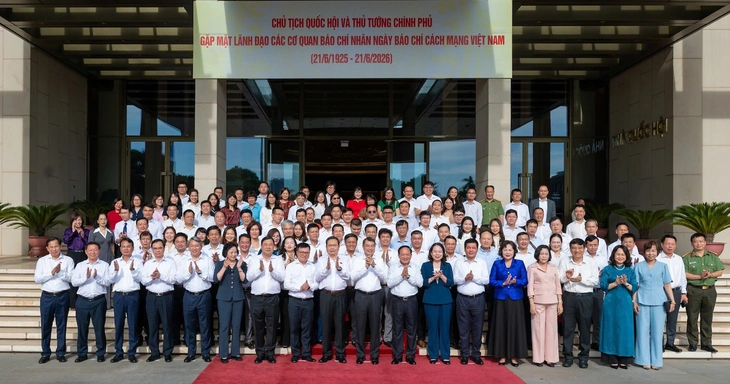 Thủ tướng Lê Minh Hưng, Chủ tịch Quốc hội Trần Thanh Mẫn gặp mặt lãnh đạo các cơ quan báo chí - Ảnh 5.