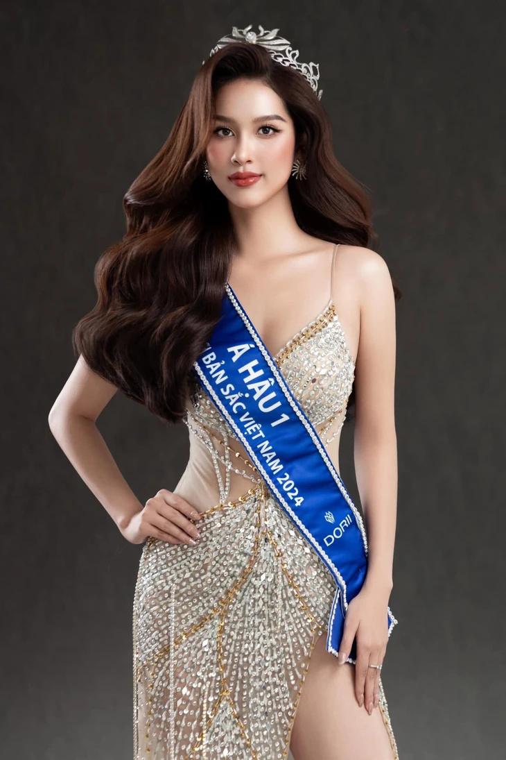 Hoa hậu, á hậu đồng loạt tái xuất tại Miss Grand Vietnam 2026 - Ảnh 3. Miss Grand Vietnam - Ảnh 4.