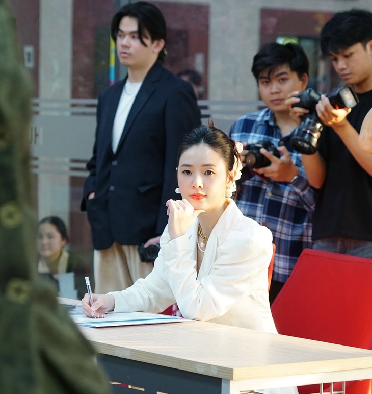Midu giờ ra sao sau 2 năm cưới thiếu gia tập đoàn nhựa - Ảnh 7.