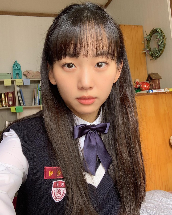 Jin Ki Joo - Ảnh 4.