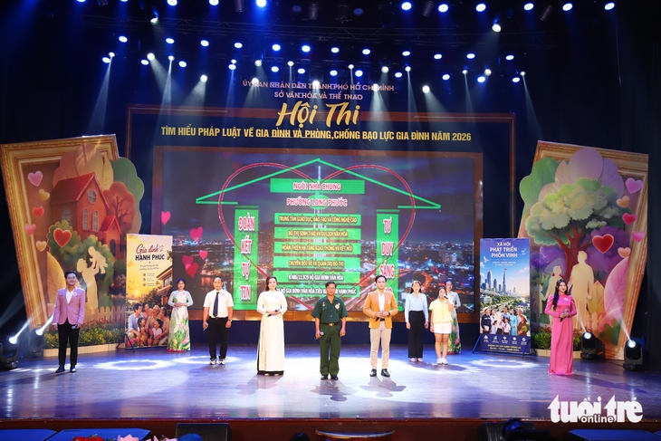 gia đình - Ảnh 2.