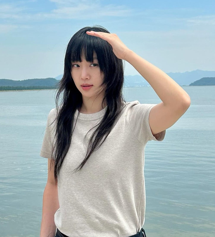 Jin Ki Joo - Ảnh 5.