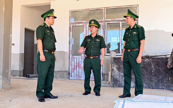 Tiếp nhận 86 công dân Việt Nam do Campuchia trao trả   - Ảnh 2.