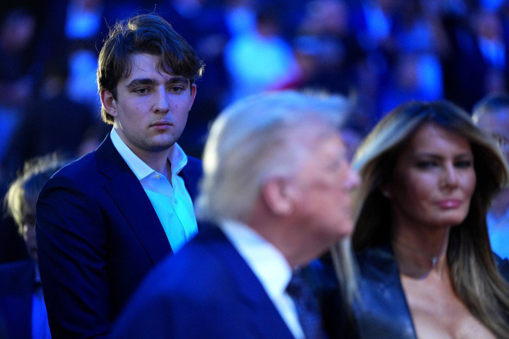 Barron Trump - Ảnh 1.