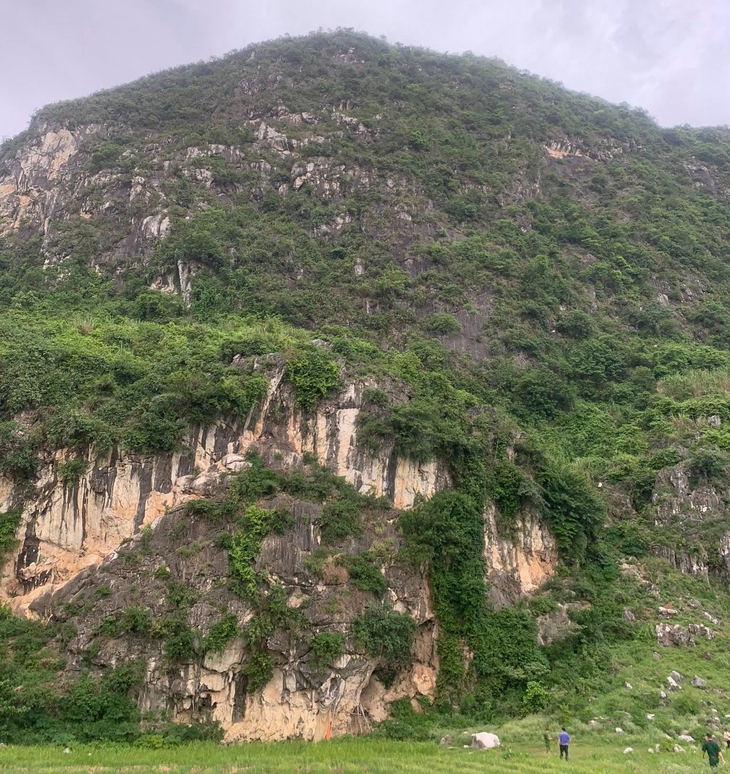 leo núi - Ảnh 1.