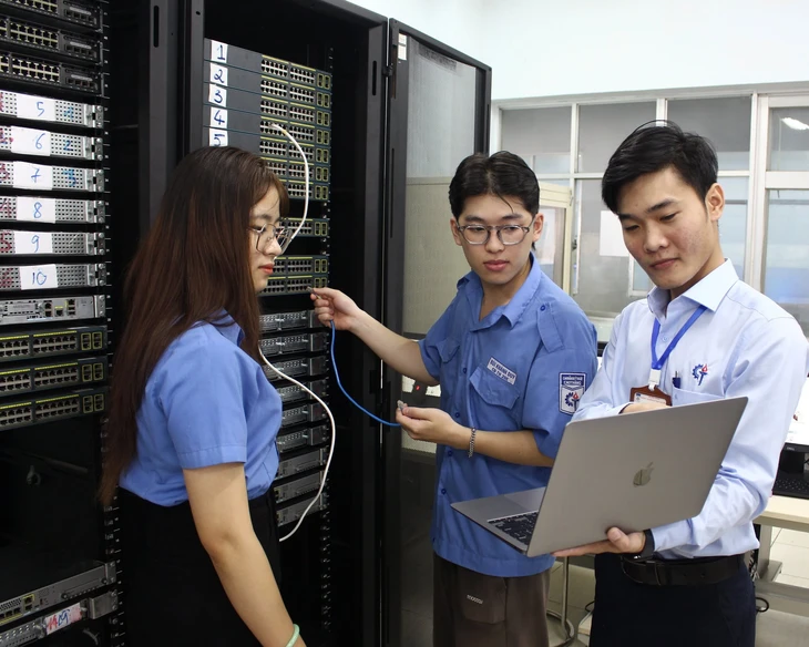 Sẽ có chương trình trung học nghề chất lượng cao trong các trường cao đẳng - Ảnh 3.