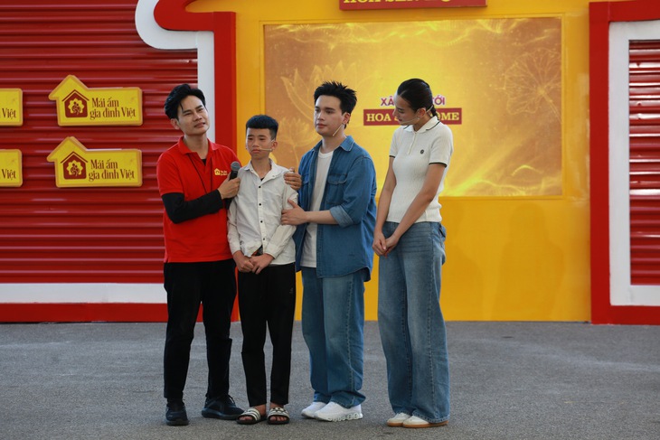 Hàng nghìn khán giả Nghệ An viết tiếp hành trình yêu thương cùng 'Mái ấm gia đình Việt' - Ảnh 4. Mái ấm gia đình Việt - Ảnh 4.