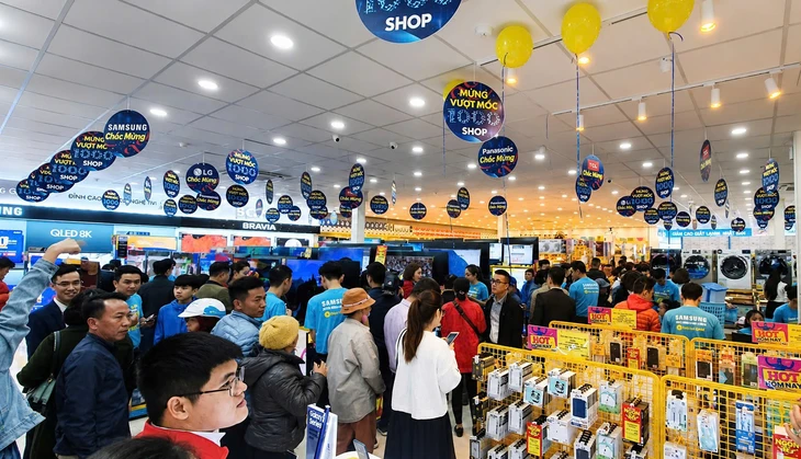 Đi trải nghiệm công nghệ, AI, chơi e-sport tại ngày hội Techworld by Thế Giới Di Động - Ảnh 1. Thế giới di động - Ảnh 1.
