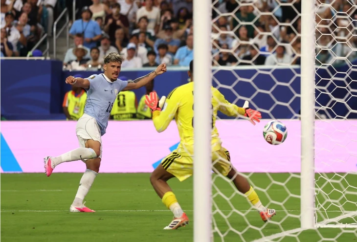 Saudi Arabia lại tạo địa chấn ở World Cup - Ảnh 4.