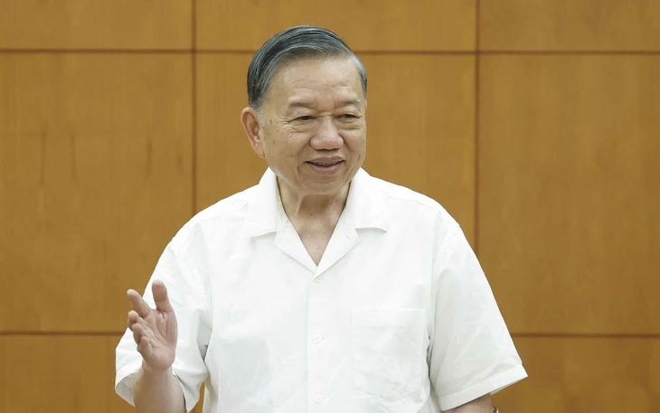 Tổng Bí thư, Chủ tịch nước Tô Lâm và nhiều Ủy viên Bộ Chính trị dự lễ kỷ niệm 80 năm tại trường đào tạo công an đầu tiên - Ảnh 9.