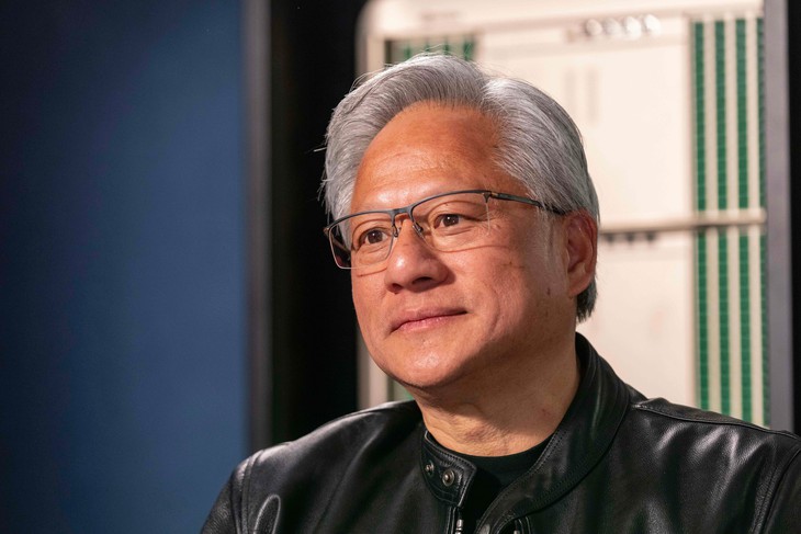 CEO Nvidia: Xã hội cần xây dựng 'chuẩn mực mới' trong thời đại AI - Ảnh 1.