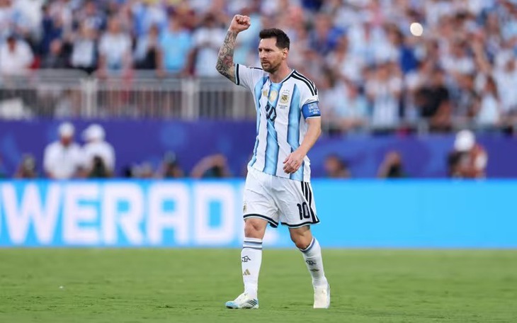 Haaland thốt lên kinh ngạc khi thấy Messi lập hat-trick: 'Anh ấy là một kẻ điên' - Ảnh 3.
