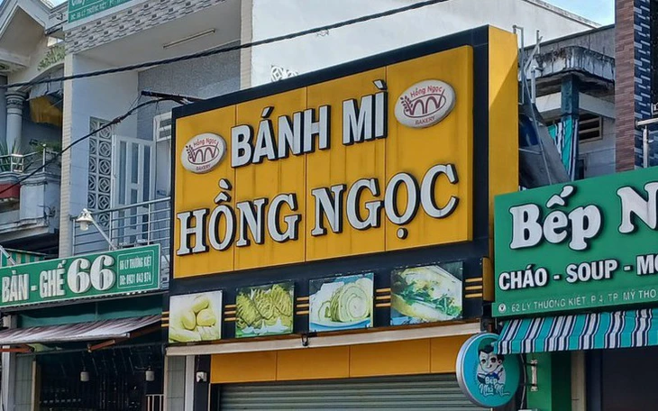 Số người nhập viện nghi ngộ độc thực phẩm tăng cao sau khi ăn bánh mì tại Đồng Tháp - Ảnh 3.
