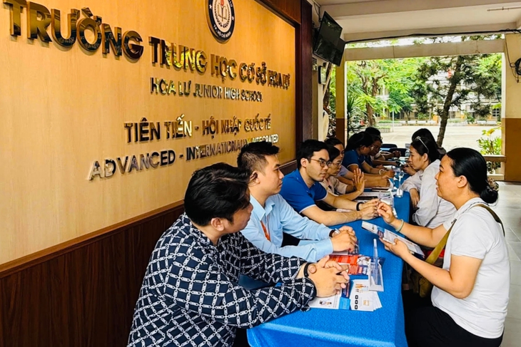 Thắc mắc chương trình tiếng Anh tuyển sinh lớp 6, trường ở TP.HCM nói gì? - Ảnh 1.