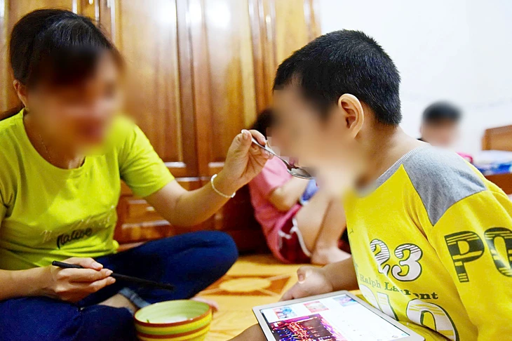 Bảo vệ trẻ em trên mạng xã hội: Đừng chỉ chia sẻ rồi phẫn nộ - Ảnh 2.