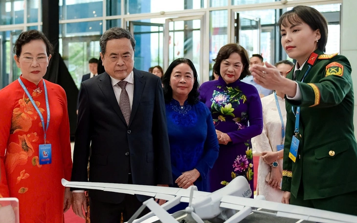 Bà Lê Thị Thủy tái đắc cử Chủ tịch Hội Liên hiệp phụ nữ Việt Nam - Ảnh 2.
