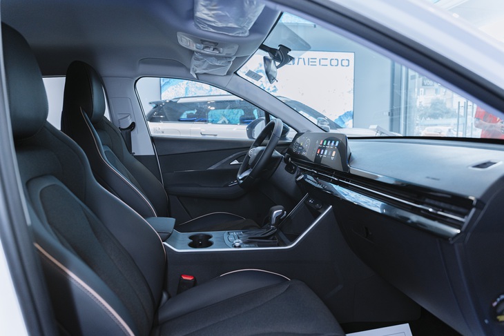 Omoda C5 bổ sung bản Sport ở Việt Nam: Giá 559 triệu, đi 5 năm không tốn tiền xăng, thêm lựa chọn đấu Toyota Yaris Cross - Ảnh 8.