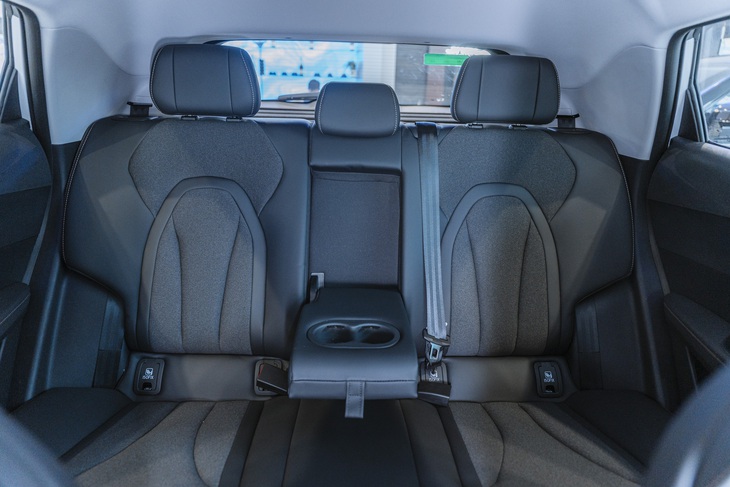 Omoda C5 bổ sung bản Sport ở Việt Nam: Giá 559 triệu, đi 5 năm không tốn tiền xăng, thêm lựa chọn đấu Toyota Yaris Cross - Ảnh 9.
