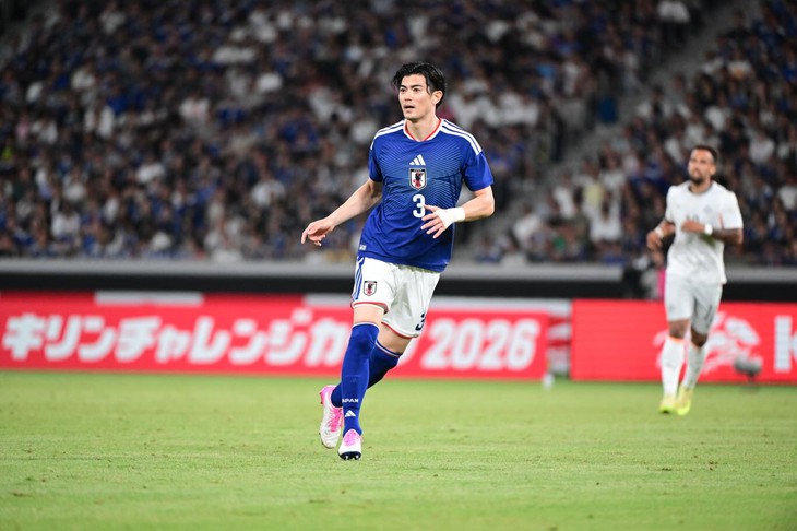 5 sao World Cup cao trên 1m80 mặc đẹp nhất sân cỏ - Ảnh 10.