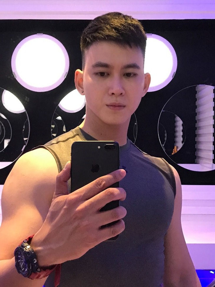 MC Minh Tuân đang ở đâu khi Lâm Khánh Chi đang tìm? - Ảnh 2.
